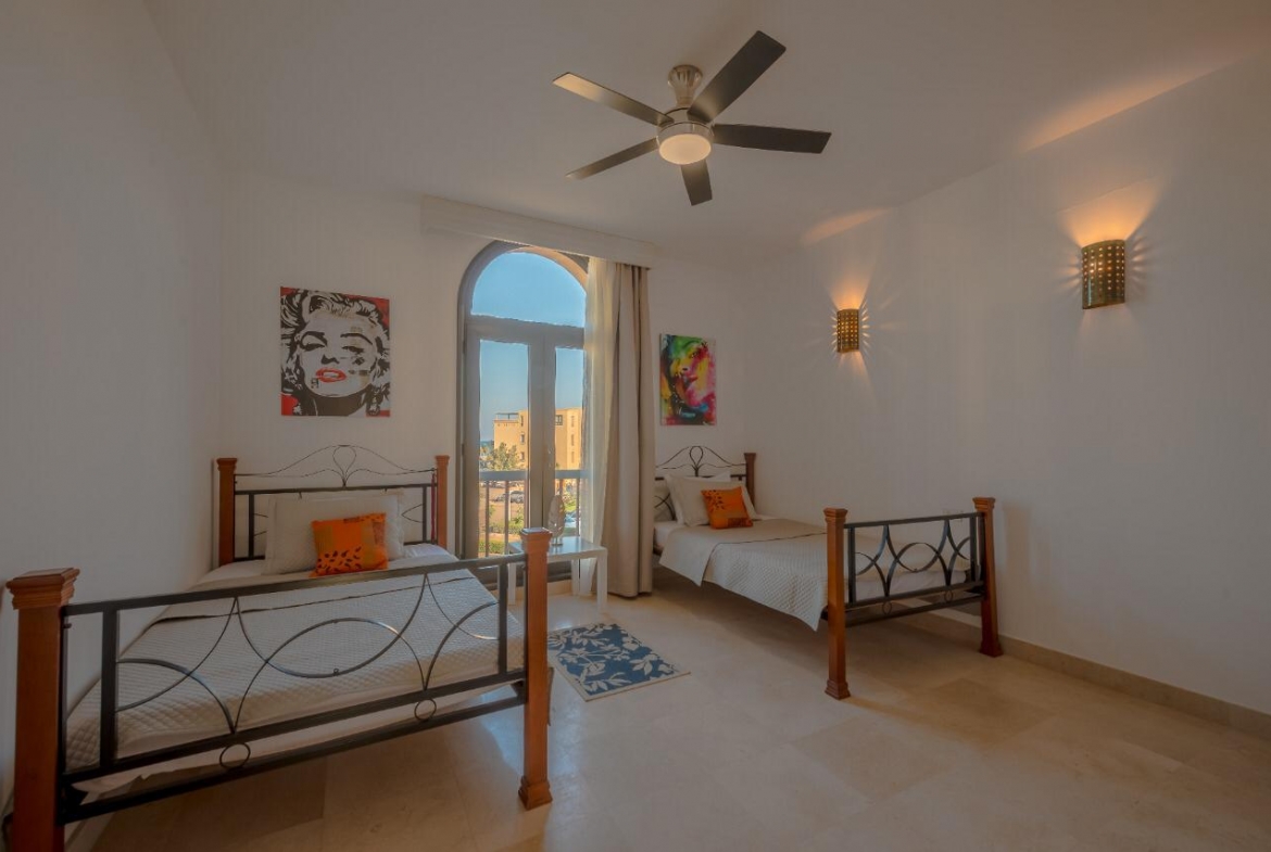 New Marina El Gouna 2 Bedrooms Penthouse For Sale in El Gouna Marina with Roof and Jacuzzi