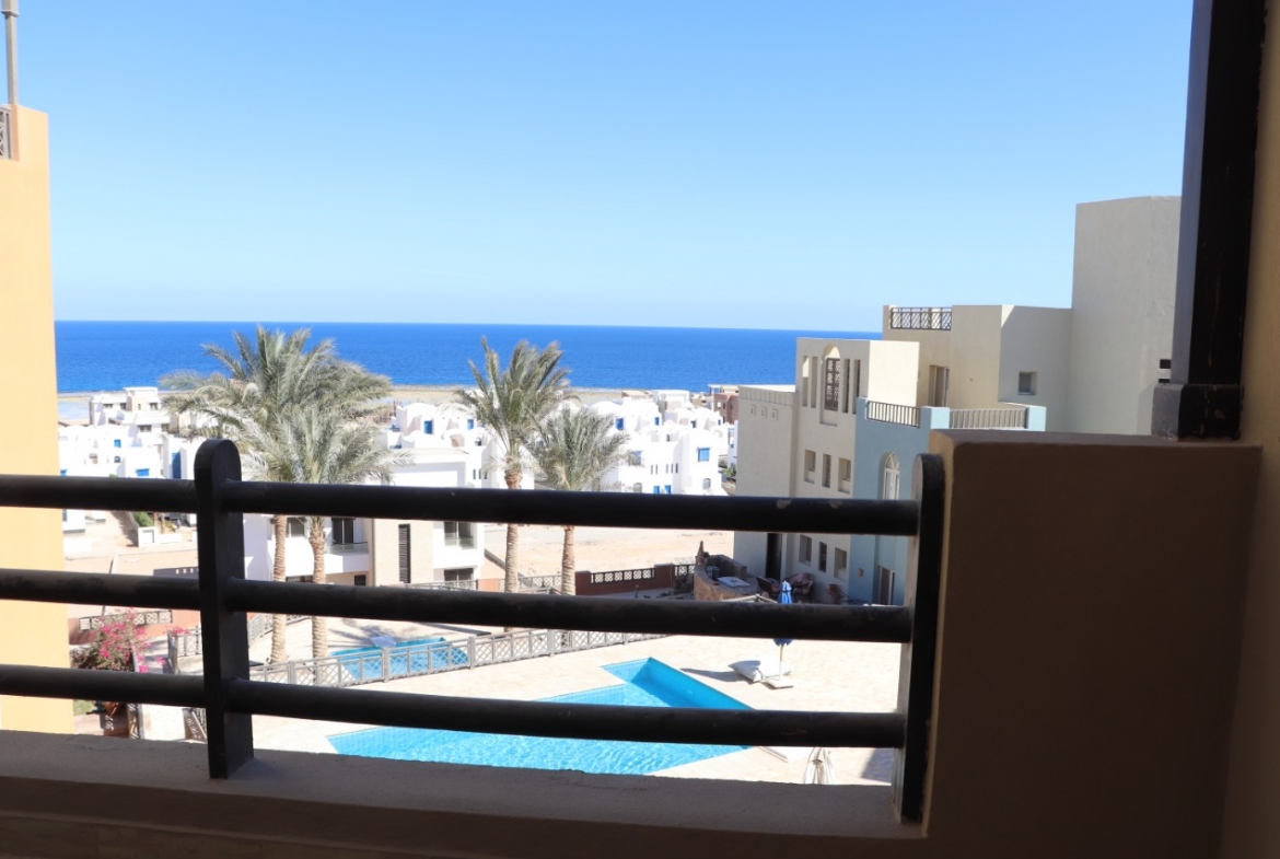 For Sale Apartment In Sahl Hasheesh Two Bedrooms With Roof In Azzurra Sahl Hasheesh