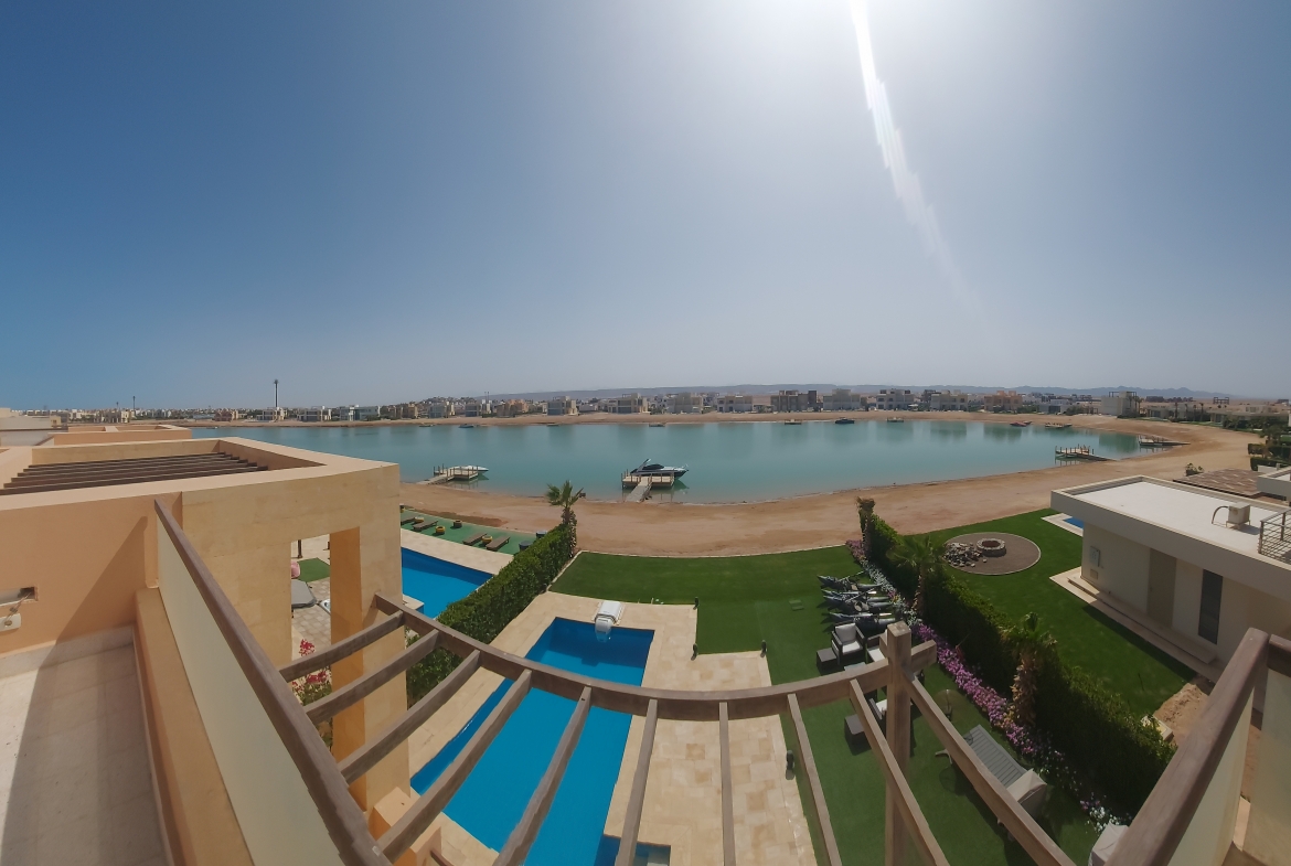 Twin Villa For Sale in Fanadir Bay El Gouna 3 Bedrooms with private pool in El Gouna
