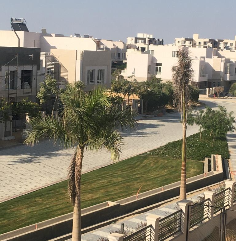 Twin House For Resale Three Bedrooms At ” ATRIO” Sheikh Zayed West Cairo