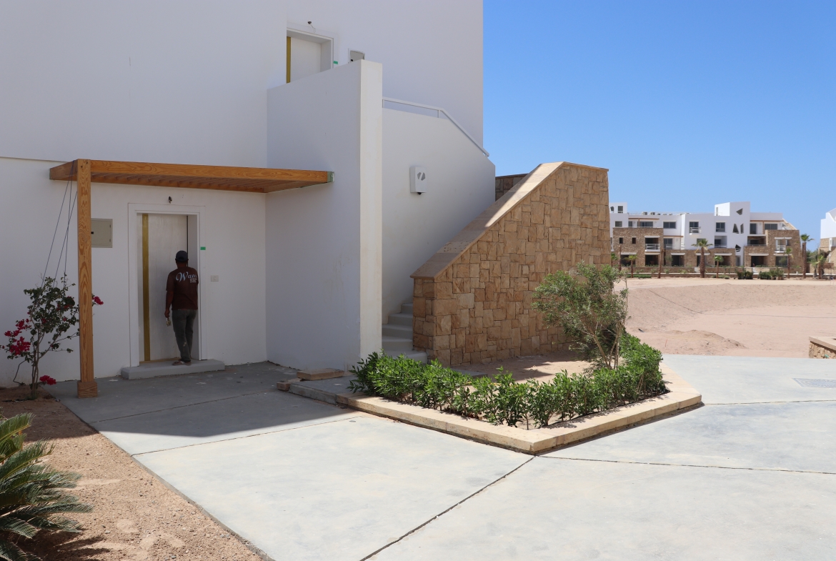 Swan Lake El Gouna For Sale One Bedroom Apartment Ground Floor in El Gouna