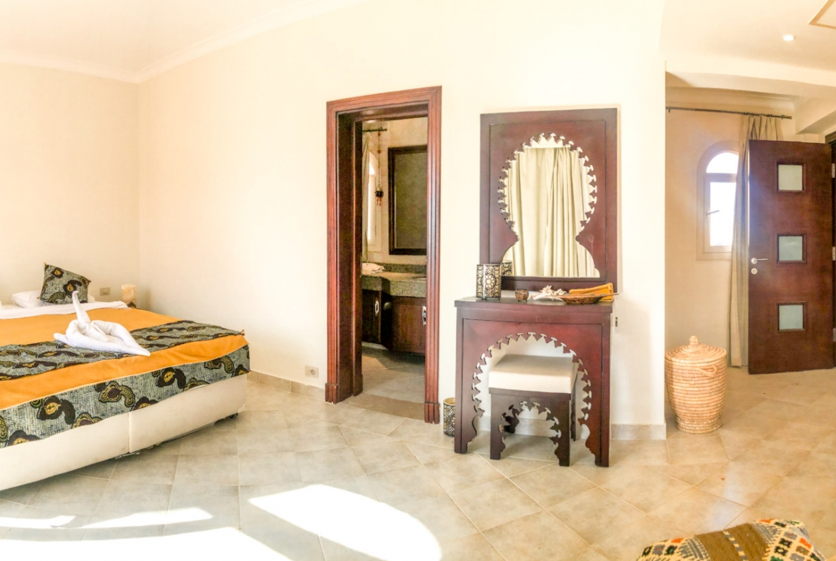 Soma Bay Marina 3 Bedrooms Duplex For Sale in Soma Bay Marina Residences with Roof