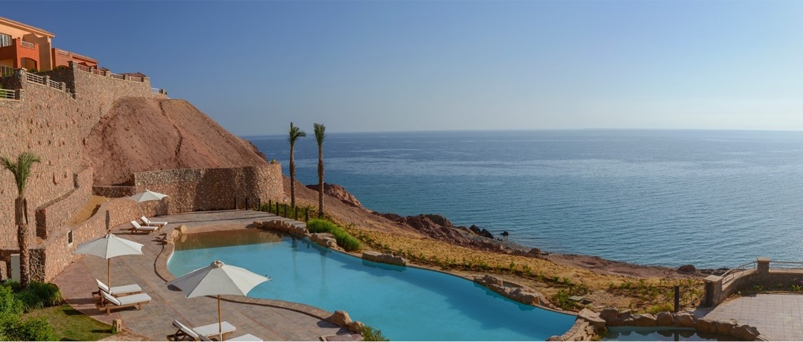 For sale 5 Bedrooms Standalone villa in Telal El Sokhna