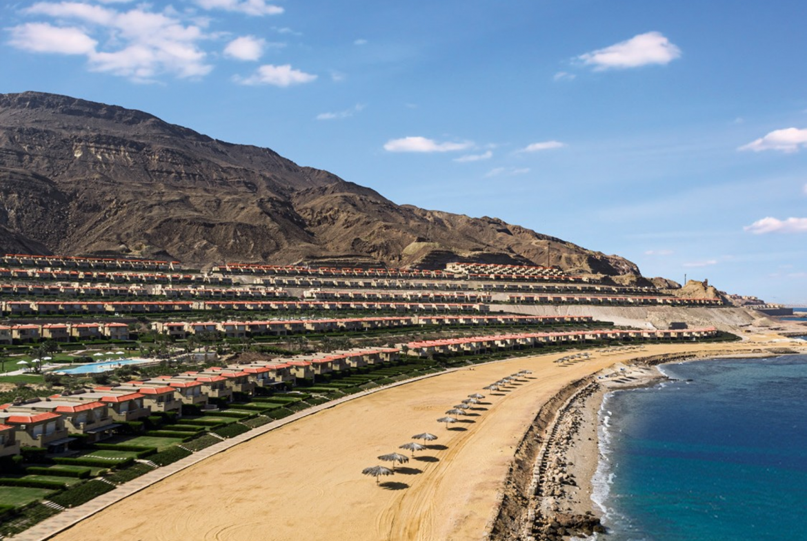 3 bedroom Chalet Sea View in Telal el Sokhna For Sale