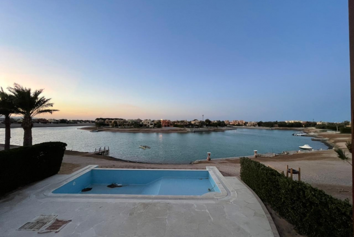Sabina El Gouna For Sale Standalone Villa 2 Bedrooms Lagoon View with Private Pool in El Gouna