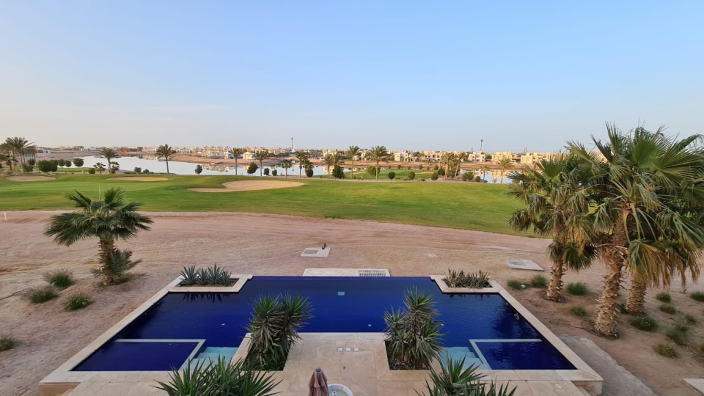 For sale in Ancient Sands Hotel El Gouna Three ..., El Gouna