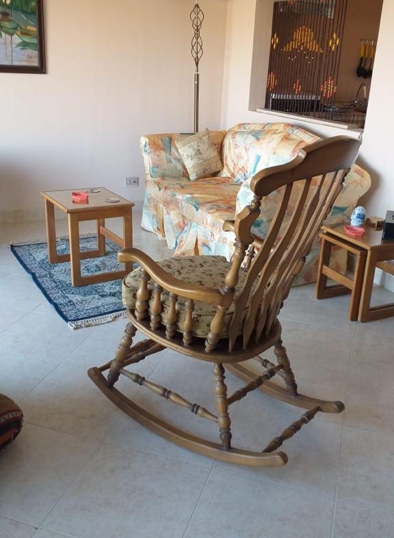4 bedrooms penthouse For Rent  in Ein bay El Sokhna