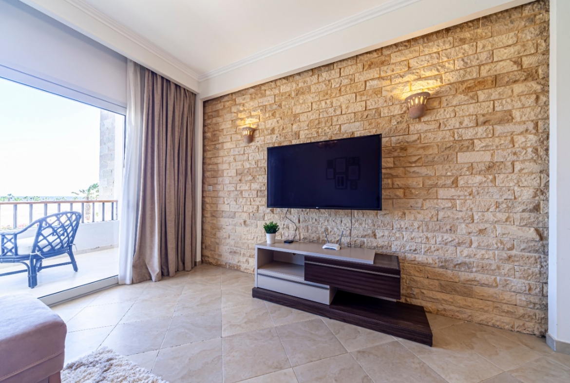 For Sale Soma Breeze by Soma Bay Two Bedrooms Apartment Top floor in Soma Bay