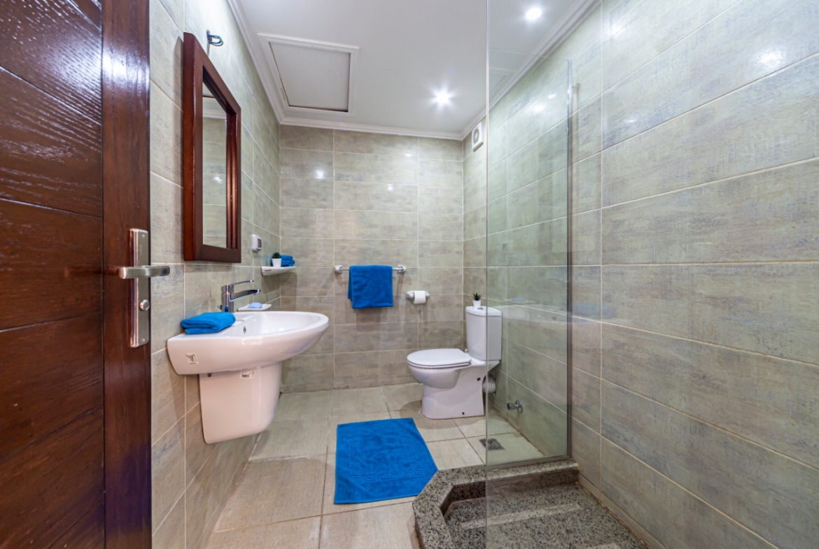 For Sale Soma Breeze by Soma Bay Two Bedrooms Apartment Top floor in Soma Bay