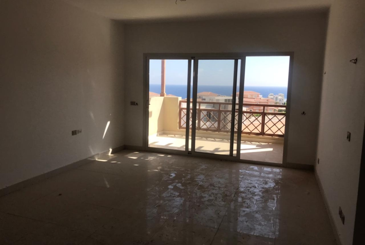 For Sale In Sahl Hasheesh Two Bedrooms Apartment In Azzurra Sahl Hasheesh With Roof
