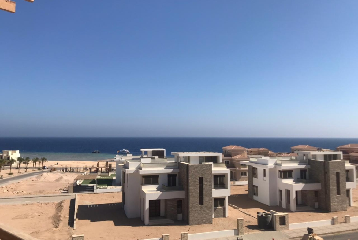 For Sale In Sahl Hasheesh Two Bedrooms Apartment In Azzurra Sahl Hasheesh With Roof