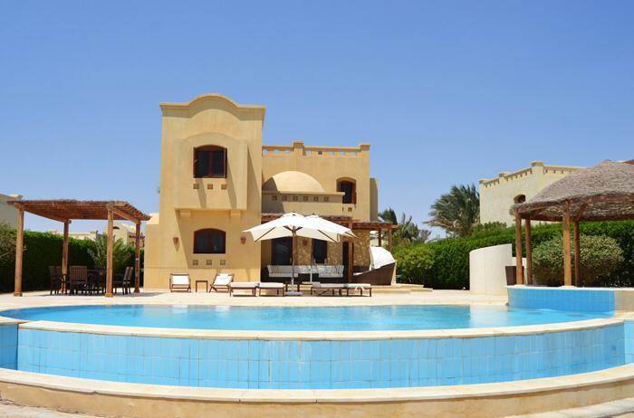 West Golf For Sale Three Bedrooms Standalone Villa with Pool in El Gouna