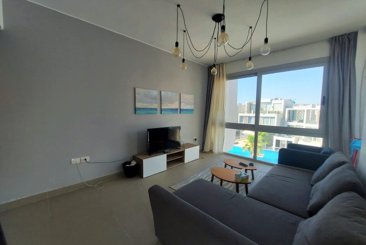 For Sale One Bedroom Apartment in Sholan El Gouna Pool View With Roof