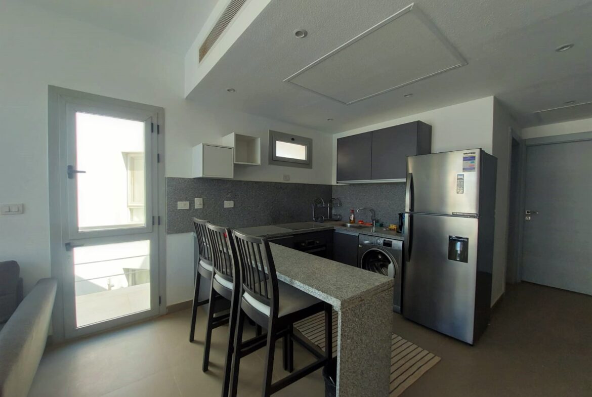 For Sale One Bedroom Apartment in Sholan El Gouna Pool View With Roof