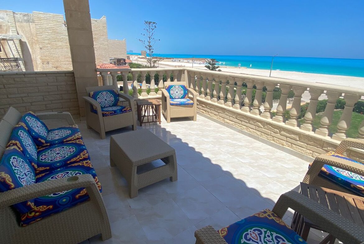 Sea Front Penthouse Chalet For Sale with Roof and Garden in Lotus North Coast