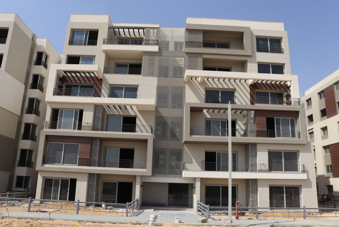 For Sale Apartment with Garden in Palm Hills New Cairo