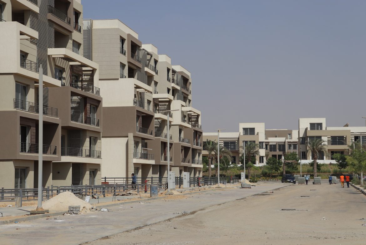 For Sale Apartment with Garden in Palm Hills New Cairo