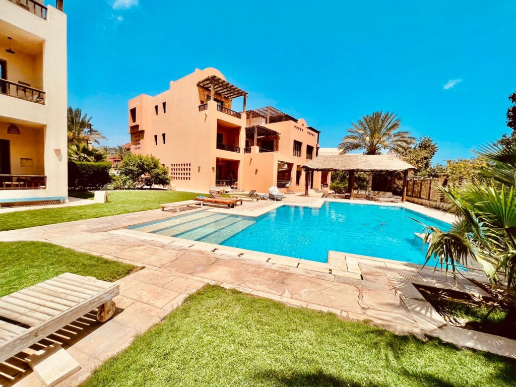 Charming Ground Floor 1-Bedroom Apartment in So..., El Gouna