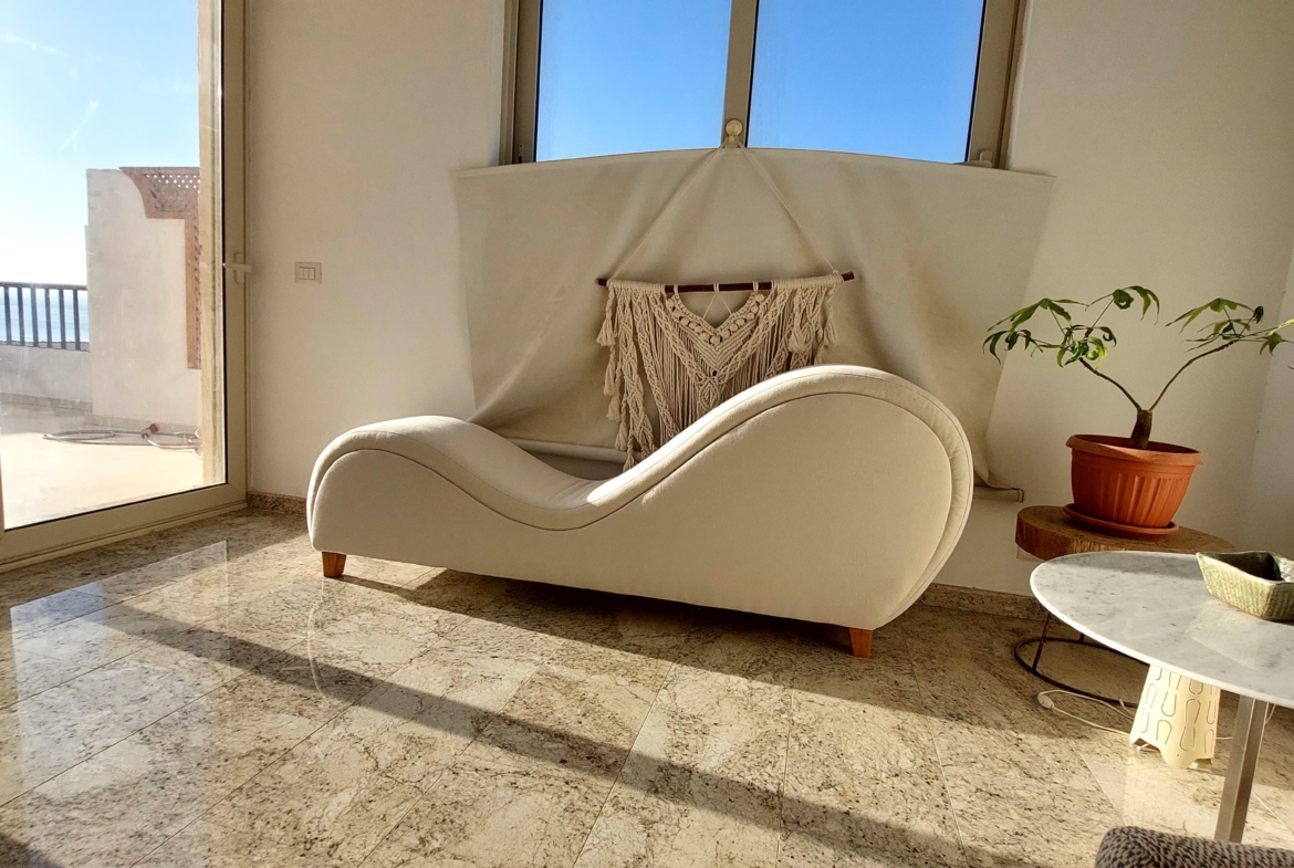 For Sale: Stunning Penthouse with Panoramic Views of Soma Bay Marina