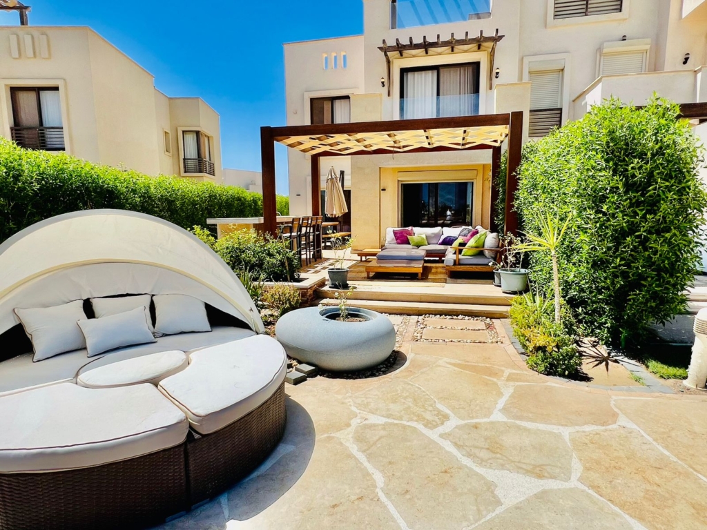 For Sale Luxury Furnished Ground-Floor Corner A..., El Gouna