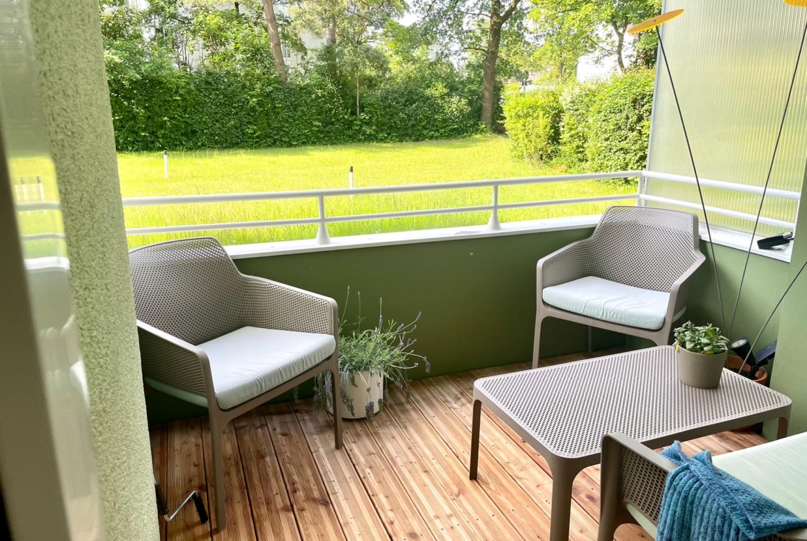 Mietwohnung Neuried, Wohnung mieten München, 3-Zimmer-Wohnung Neuried, Neubauwohnung München, modernisierte Wohnung München, Wohnung mit Balkon München, barrierefreie Wohnung München, Mietwohnung mit Einbauküche München, Wohnung Nähe U3 Fürstenried-West, sanierte Wohnung München, familienfreundliche Wohnung München, ruhige Wohnlage München, Wohnung mit Loggia München, hochwertige Mietwohnung München, Eigentumswohnung zur Miete Neuried, Wohnung in Neuried München mieten
