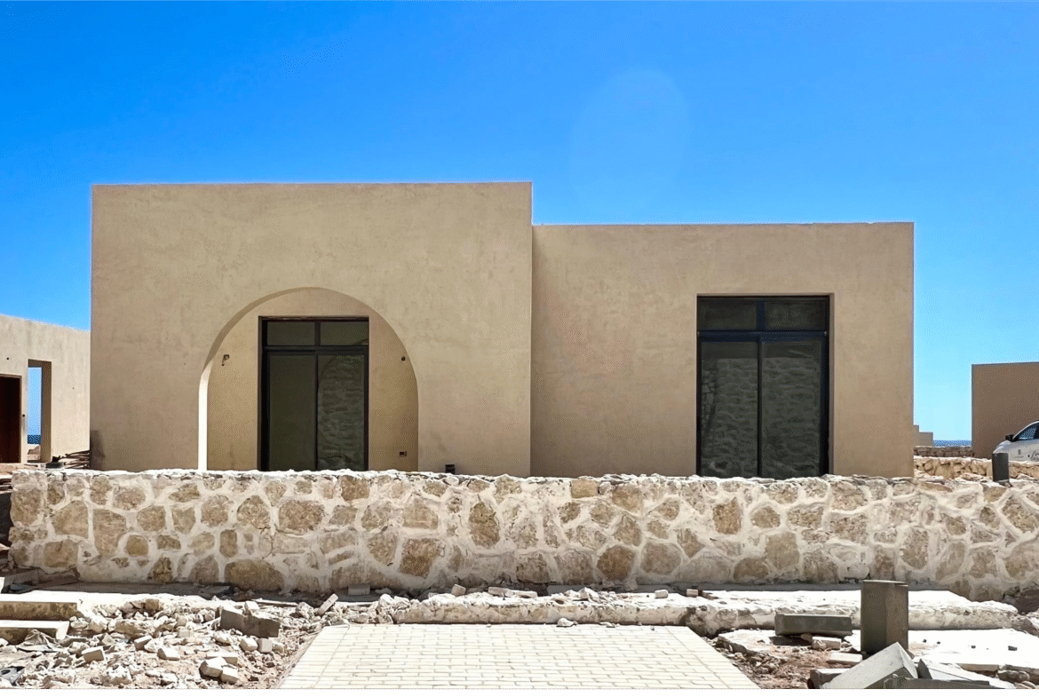 For Sale: 3-Bedroom Standalone Chalet | Sea View | Fully Finished with ACs & Water Heaters | 124 sqm BUA | 427 sqm Land | Delivery December 2025 | EGP 28,560,000 (with installments)