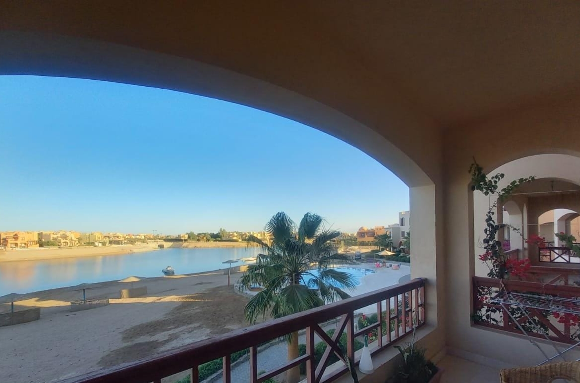 For Sale: Modern 2-Bedroom Apartment in Sabina – El Gouna | Lagoon Access | Fully Finished | Prime Location