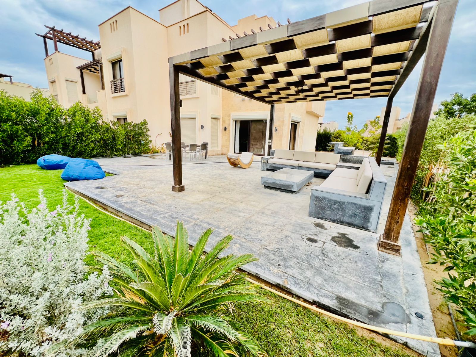 Sabina Villa mieten, Lagunenblick El Gouna, möblierte Villa Ägypten, Langzeitmiete Rotes Meer, Villa mit Jacuzzi Ägypten, Luxusmiete El Gouna, Haus zur Miete Ägypten, Sabina Villa mieten, Lagunenblick El Gouna, möblierte Villa Ägypten, Langzeitmiete Rotes Meer, Villa mit Jacuzzi Ägypten, Luxusmiete El Gouna, Haus zur Miete Ägypten, Sabina Villa mieten, Lagunenblick El Gouna, möblierte Villa Ägypten, Langzeitmiete Rotes Meer, Villa mit Jacuzzi Ägypten, Luxusmiete El Gouna, Haus zur Miete Ägypten, North Bay El Gouna villa for sale, twin villa El Gouna, pool villa Egypt, luxury property Red Sea, fully finished villa El Gouna, North Bay Gouna resale, villa with payment plan Egypt, beachfront community Egypt, investment property El Gouna, North Bay El Gouna villa for sale, twin villa El Gouna, pool villa Egypt, luxury property Red Sea, fully finished villa El Gouna, North Bay Gouna resale, villa with payment plan Egypt, beachfront community Egypt, investment property El Gouna, North Bay El Gouna villa for sale, twin villa El Gouna, pool villa Egypt, luxury property Red Sea, fully finished villa El Gouna, North Bay Gouna resale, villa with payment plan Egypt, beachfront community Egypt, investment property El Gouna, North Bay Villa kaufen, Twin Villa El Gouna, Luxusimmobilie Rotes Meer, Villa mit Pool Ägypten, fertiggestellte Villa Gouna, Investitionsobjekt El Gouna, Haus mit Ratenplan Ägypten, hochwertige Immobilie Rotes Meer, Sabina Villa mieten, Lagunenblick El Gouna, möblierte Villa Ägypten, Langzeitmiete Rotes Meer, Villa mit Jacuzzi Ägypten, Luxusmiete El Gouna, Haus zur Miete Ägypten, Sabina Villa mieten, Lagunenblick El Gouna, möblierte Villa Ägypten, Langzeitmiete Rotes Meer, Villa mit Jacuzzi Ägypten, Luxusmiete El Gouna, Haus zur Miete Ägypten, Sabina Villa mieten, Lagunenblick El Gouna, möblierte Villa Ägypten, Langzeitmiete Rotes Meer, Villa mit Jacuzzi Ägypten, Luxusmiete El Gouna, Haus zur Miete Ägypten, North Bay El Gouna villa for sale, twin villa El Gouna, pool villa Egypt, luxury property Red Sea, fully finished villa El Gouna, North Bay Gouna resale, villa with payment plan Egypt, beachfront community Egypt, investment property El Gouna, North Bay El Gouna villa for sale, twin villa El Gouna, pool villa Egypt, luxury property Red Sea, fully finished villa El Gouna, North Bay Gouna resale, villa with payment plan Egypt, beachfront community Egypt, investment property El Gouna, North Bay El Gouna villa for sale, twin villa El Gouna, pool villa Egypt, luxury property Red Sea, fully finished villa El Gouna, North Bay Gouna resale, villa with payment plan Egypt, beachfront community Egypt, investment property El Gouna, North Bay Villa kaufen, Twin Villa El Gouna, Luxusimmobilie Rotes Meer, Villa mit Pool Ägypten, fertiggestellte Villa Gouna, Investitionsobjekt El Gouna, Haus mit Ratenplan Ägypten, hochwertige Immobilie Rotes Meer, Blanca Residences chalet for sale, Soma Bay chalet, 1 bedroom chalet Egypt, fully finished property Red Sea, Soma Bay investment home, twin chalet for sale Soma Bay, affordable Red Sea real estate, Blanca Soma Bay property, holiday home Egypt, landscape view chalet Soma Bay, Blanca Residences chalet for sale, Soma Bay chalet, 1 bedroom chalet Egypt, fully finished property Red Sea, Soma Bay investment home, twin chalet for sale Soma Bay, affordable Red Sea real estate, Blanca Soma Bay property, holiday home Egypt, landscape view chalet Soma Bay,Soma Bay Red Sea property, Blanca Residences Soma Bay, real estate Egypt Red Sea Coast, chalet near Safaga, Soma Bay resort community, Red Sea coastal living Egypt, property for sale near Hurghada, Soma Bay compounds, Red Sea holiday homes Egypt, Abu Tig Marina apartment for rent, El Gouna marina rental, Marina Portside apartment, waterfront apartment El Gouna, 2 bedroom apartment Red Sea, furnished rental El Gouna, long-term rental El Gouna, marina view apartment Egypt, luxury rental Abu Tig Marina, Red Sea apartments for rent, El Gouna Abu Tig Marina Egypt, Marina Portside Red Sea, Hurghada region rentals, Red Sea Riviera apartments, waterfront living Egypt, Red Sea coastal communities, homes near Hurghada airport, El Gouna marina district, Egyptian Red Sea property, Abu Tig Marina residences, Abu Tig Marina Apartment mieten, El Gouna Yachthafen Wohnung, Marina Portside Mietwohnung, Waterfront Apartment Ägypten, 2-Schlafzimmer Wohnung Rotes Meer, möbliertes Apartment El Gouna, Langzeitmiete El Gouna, Apartment mit Hafenblick Ägypten, Luxusmiete Abu Tig Marina, Rotes Meer Wohnung mieten, El Gouna Abu Tig Marina Ägypten, Marina Portside Rotes Meer, Hurghada Region Mietobjekte, ägyptische Riviera Apartments, Wohnen am Yachthafen El Gouna, Rotes Meer Küstenimmobilien, Mietwohnungen nahe Hurghada Flughafen, Yachthafenviertel El Gouna, Wohnanlagen am Roten Meer,BayWest Soma Bay villa for rent, Soma Bay rental home, 3 bedroom villa Egypt, furnished villa Red Sea, long-term rental Soma Bay, villa with garden Egypt, corner villa for rent, Red Sea furnished property, residential villa Soma Bay, maid’s room villa rental Egypt, Soma Bay Egypt rental property, BayWest residential community, Red Sea coast rentals, Safaga–Soma Bay region homes, Hurghada Red Sea villas, Egypt coastal living, long-term rental near Hurghada airport, Red Sea resort villas, Soma Bay peninsula properties, BayWest Soma Bay Villa mieten, Soma Bay Mietvilla, 3 Schlafzimmer Villa Ägypten, möblierte Villa Rotes Meer, Langzeitmiete Soma Bay, Villa mit Garten Ägypten, Eckvilla mieten, Wohnimmobilien Soma Bay, Haus mit Personalzimmer Ägypten, Soma Bay Immobilien Ägypten, BayWest Wohnanlage, Mietobjekte Rotes Meer, Safaga–Soma Bay Region, Ägyptische Riviera Mietwohnungen, Langzeitmiete nahe Hurghada, Wohnvillen am Roten Meer, Küstenimmobilien Ägypten, Soma Bay Halbinsel, Mesca chalet for sale, Soma Bay chalet, 1 bedroom chalet Egypt, sea view chalet Red Sea, Soma Bay investment property, Mesca twin chalet, fully finished chalet Egypt, Red Sea holiday home, coastal property Soma Bay, Egypt beachfront real estate, Soma Bay Egypt property, Mesca Soma Bay real estate, Red Sea coastal homes, Safaga–Soma Bay region, Red Sea Riviera Egypt, property near Hurghada airport, beachfront community Soma Bay, Egypt marina and resort living, coastal developments Red Sea, Mesca Chalet kaufen, Soma Bay Immobilie, Twin Chalet Ägypten, Meerblick Chalet Rotes Meer, Investitionsobjekt Soma Bay, Ferienhaus Ägypten, hochwertiges Chalet Rotes Meer, Soma Bay Wohnanlage, Küstenimmobilie Ägypten, Soma Bay Immobilien Ägypten, Mesca Wohngebiet Soma Bay, Rotes Meer Küstenregion, Safaga–Hurghada Region Immobilien, ägyptische Riviera Immobilien, Strandimmobilie Soma Bay, Wohnprojekte Rotes Meer, Küstenleben Ägypten, Soma Bay Red Sea property, Safaga–Hurghada region homes, Egypt Red Sea Riviera, coastal apartments Hurghada area, Soma Bay residential community, beachfront developments Egypt, Red Sea investment properties, property near Hurghada airport, Soma Breeze apartment for sale, sea view apartment Soma Bay, golf view apartment Egypt, Red Sea property for sale, Soma Bay real estate, 1-bedroom apartment Soma Bay, fully finished Red Sea apartment, coastal property Egypt, investment property Soma Bay, Soma Breeze Apartment kaufen, Meerblick Apartment Ägypten, Golfblick Immobilie Soma Bay, Wohnung am Roten Meer kaufen, 1-Schlafzimmer Wohnung Soma Bay, Investitionsimmobilie Rotes Meer, bezugsfertiges Apartment Ägypten, Soma Bay Immobilien, Safaga–Hurghada Küstenregion, ägyptische Riviera Immobilien, Wohnanlage Soma Breeze, Apartments nahe Hurghada Flughafen, Investition am Roten Meer, Wohnen am Meer Ägypten, El Gouna villa for sale, New Nubia seafront villa, lagoon front villa Egypt, luxury villa El Gouna, waterfront property Red Sea, private jetty villa Egypt, stand-alone villa El Gouna, 4-bedroom villa Red Sea, lagoon view villa El Gouna, high-end villa Egypt, El Gouna Red Sea real estate, New Nubia Egypt property, Red Sea Riviera homes, lagoon-front properties Egypt, villas near Hurghada, coastal luxury homes Egypt, El Gouna waterfront community, Red Sea investment property, El Gouna Villa kaufen, Luxusvilla Ägypten, Meerblick Villa Rotes Meer, Lagoon Front Villa El Gouna, Villa mit Privatsteg Ägypten, freistehende Villa El Gouna, 4-Schlafzimmer Villa Ägypten, Luxusimmobilie Rotes Meer, El Gouna Immobilien, New Nubia Ägypten, Rotes Meer Riviera, Immobilien nahe Hurghada, Küstenvillen Ägypten, El Gouna Waterfront Community, Investitionsimmobilie Rotes Meer, Abu Tig Marina penthouse for sale, El Gouna luxury penthouse, 3-bedroom penthouse Egypt, marina view property El Gouna, fully furnished penthouse Red Sea, El Gouna real estate, Abu Tig Marina property, penthouse with roof terrace Egypt, investment property El Gouna, El Gouna Red Sea property, Abu Tig Marina Egypt, Red Sea Riviera luxury homes, coastal penthouse Egypt, properties near Hurghada, El Gouna marina district real estate, Red Sea investment properties, Abu Tig Marina Penthouse kaufen, El Gouna Luxusimmobilie, Penthouse mit Dachterrasse Ägypten, 3-Schlafzimmer Wohnung Rotes Meer, Marina Immobilie El Gouna, voll möbliertes Penthouse, Investition El Gouna, Yachthafen Immobilien Ägypten, El Gouna Immobilien Ägypten, Abu Tig Marina Wohnungen, Rotes Meer Riviera, Küstenimmobilien Ägypten, Immobilien nahe Hurghada, Penthouse am Yachthafen, Red Sea Investment Properties, Fanadir Bay villa for sale, El Gouna luxury villa, 5-bedroom villa Egypt, large plot villa El Gouna, fully furnished villa Red Sea, exclusive villa Fanadir Bay, El Gouna stand-alone villa, coastal luxury home Egypt, Red Sea real estate investment, El Gouna Red Sea property, Fanadir Bay Egypt homes, Hurghada–El Gouna luxury properties, Red Sea Riviera villas, beachfront communities Egypt, upscale residential areas El Gouna, Red Sea investment property market, Fanadir Bay Villa kaufen, Luxusvilla El Gouna, 5-Schlafzimmer Villa Ägypten, großes Grundstück El Gouna, voll möblierte Villa Rotes Meer, exklusive Immobilie Fanadir Bay, freistehende Villa Ägypten, El Gouna Immobilien Ägypten, Fanadir Bay Rotes Meer, Luxusimmobilien Hurghada-Region, Küstenvillen Ägypten, Red Sea Riviera Villen, Premium Wohngegend El Gouna, CYAN El Gouna townhouse for sale, El Gouna 3-bedroom home, golf view townhouse Egypt, mountain view property Red Sea, furnished townhouse El Gouna, upgraded home in CYAN, private garden townhouse Egypt, El Gouna property for sale, Red Sea investment home, CYAN corner townhouse, El Gouna Red Sea property, CYAN El Gouna Egypt, Hurghada region real estate, Red Sea Riviera homes, golf community Egypt, lagoon and golf residences El Gouna, upscale residential areas Red Sea, CYAN El Gouna Haus kaufen, 3-Schlafzimmer Reihenhaus Rotes Meer, Golfblick Immobilie El Gouna, Bergblick Haus Ägypten, möbliertes Haus El Gouna, hochwertiges Reihenhaus Ägypten, Eckhaus CYAN El Gouna, Immobilie am Roten Meer kaufen, El Gouna Immobilien Ägypten, CYAN Wohnanlage El Gouna, Region Hurghada-Safaga, Rotes Meer Riviera Immobilien, Golfresort El Gouna, Premium Wohngegend Ägypten