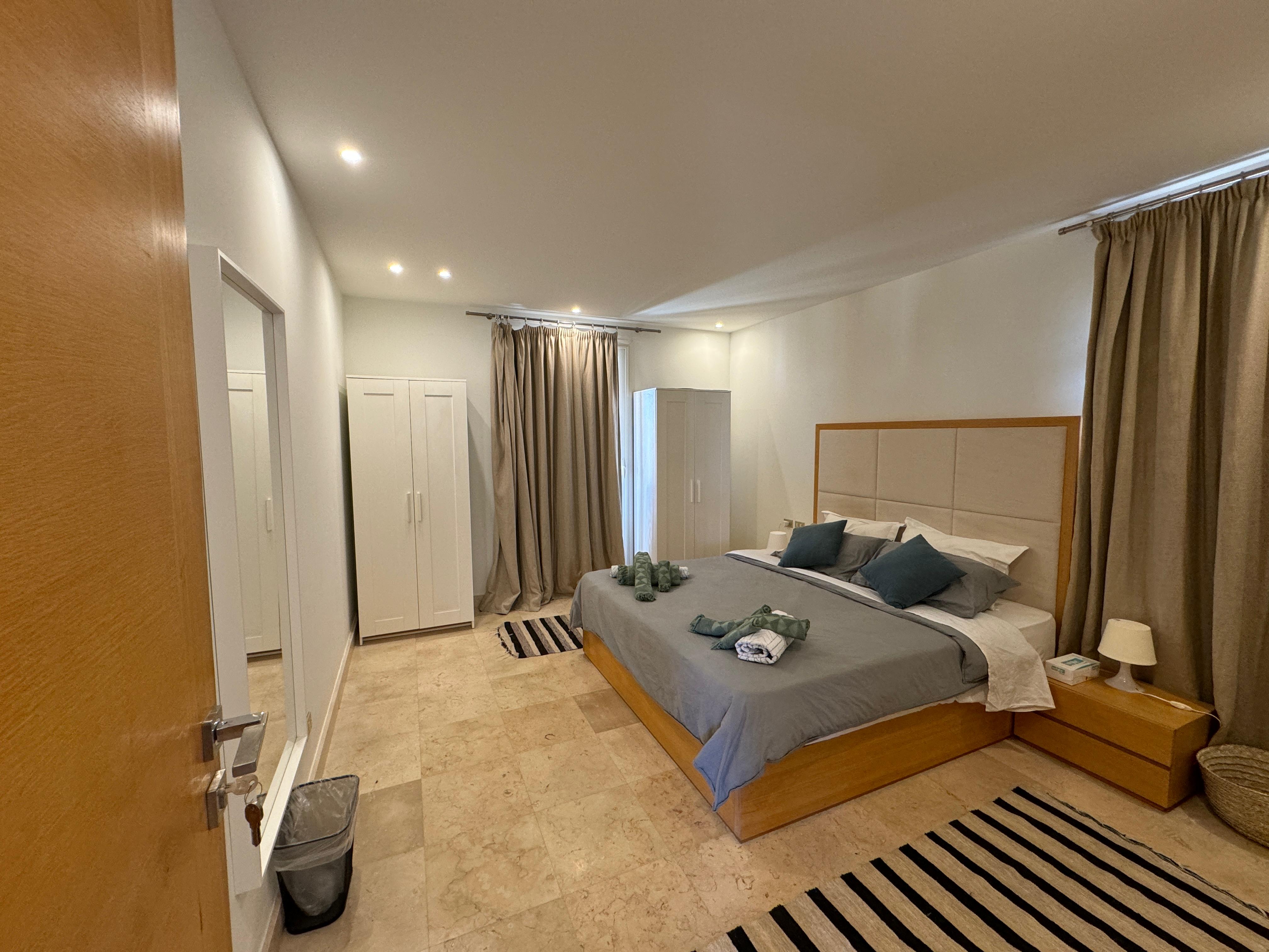 Master Bedroom Scarab Club El Gouna | Fully Furnished Apartment for Sale | Hauptschlafzimmer Scarab Club El Gouna