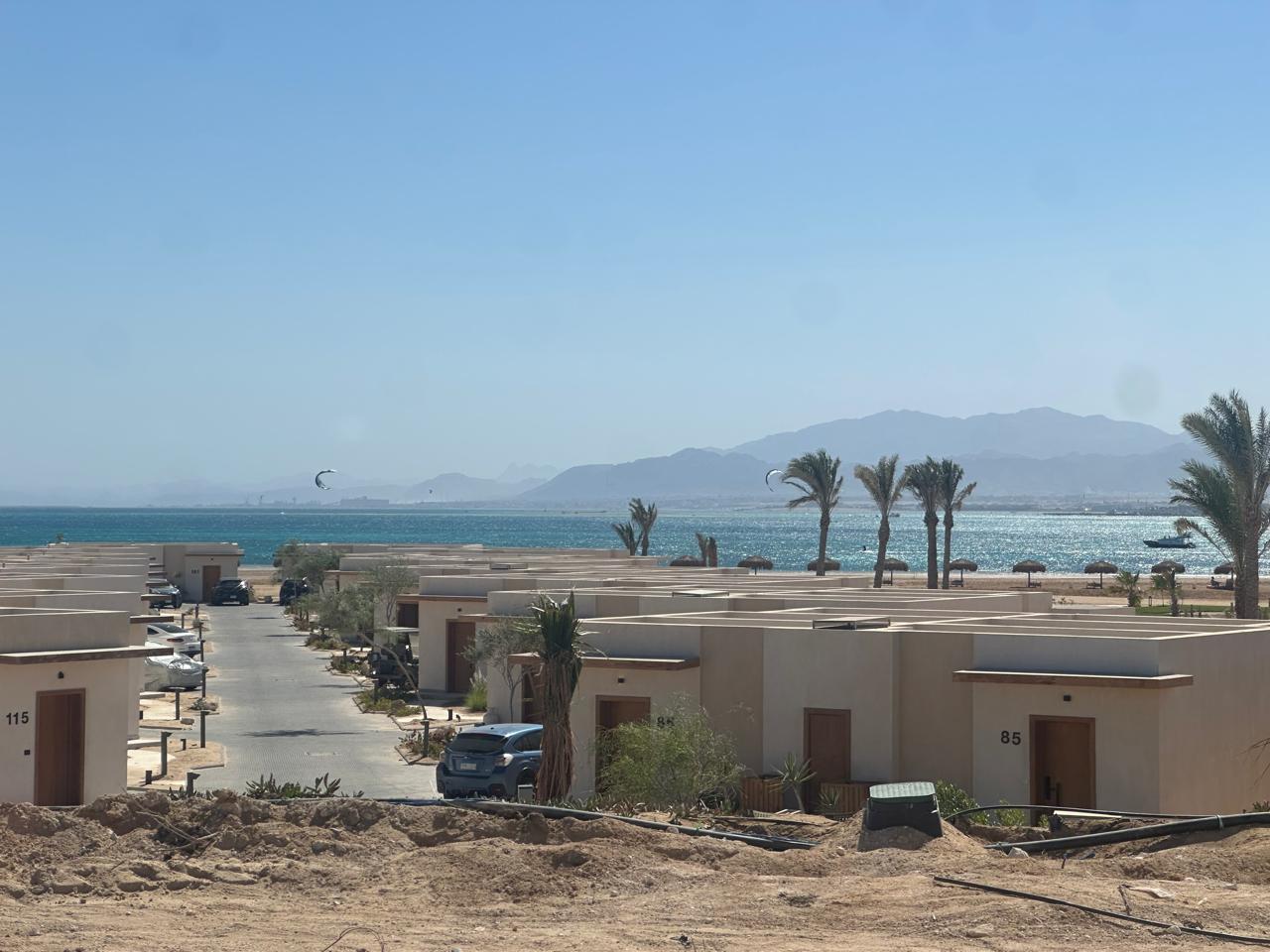 Mesca Edition Villa D15 exterior standalone villa private garden | Mesca Edition Villa D15 Außenansicht freistehende Villa privater Garten