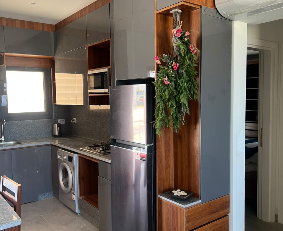 Fully fitted kitchen in Reef Town apartment, Soma Bay