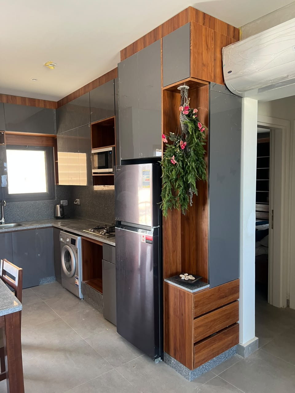 Fully fitted kitchen in Reef Town apartment, Soma Bay