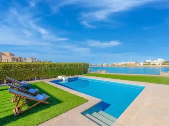 For Sale: 4 Bedroom Villa in Fanadir Bay, El Gouna | BUA 167 sqm | From USD 1,400,000