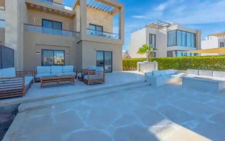 For Sale: 4 Bedroom Villa in Fanadir Bay, El Gouna | BUA 167 sqm | From USD 1,400,000