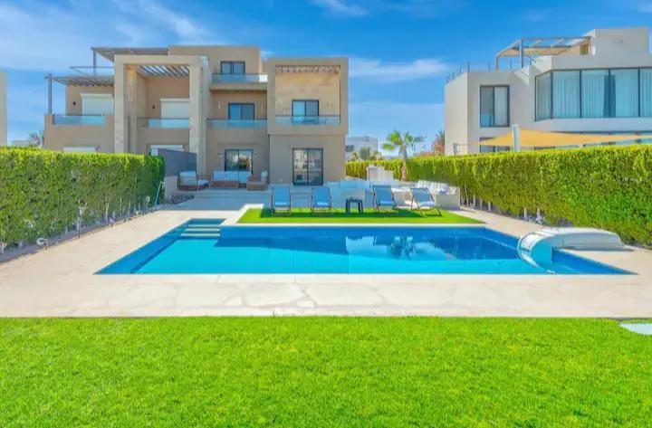 For Sale: 4 Bedroom Villa in Fanadir Bay, El Gouna | BUA 167 sqm | From USD 1,400,000