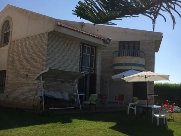 For Sale: 4 Bedroom Villa in Diamond Beach, North Coast | BUA 220 sqm | EGP 17,000,000
