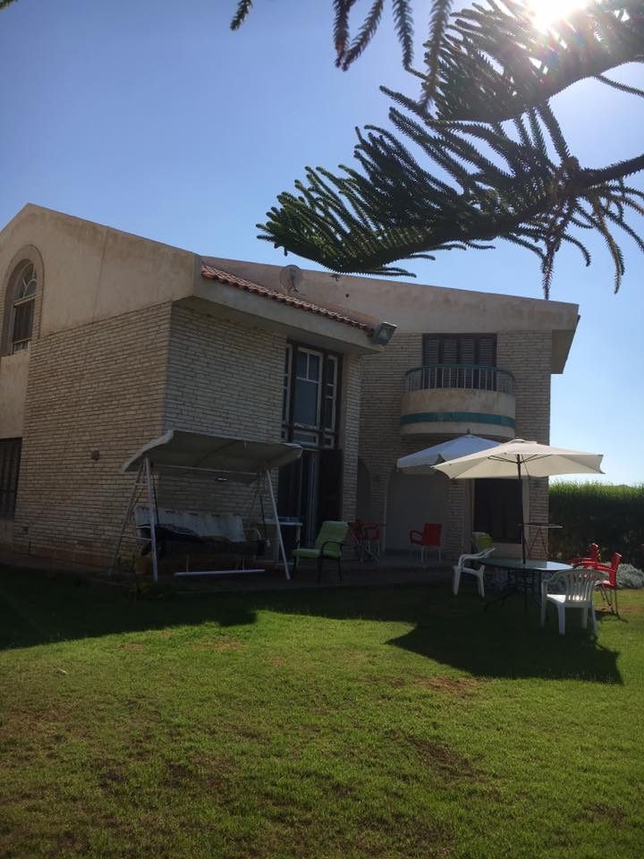 4 Bedroom Villa in Diamond Beach, North Coast, North Coast