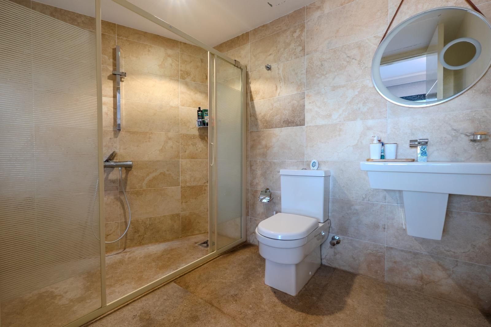For Sale: 2 Bedroom Lodge in Wadi Jebal, Soma Bay | BUA 142 sqm | EUR 459,000