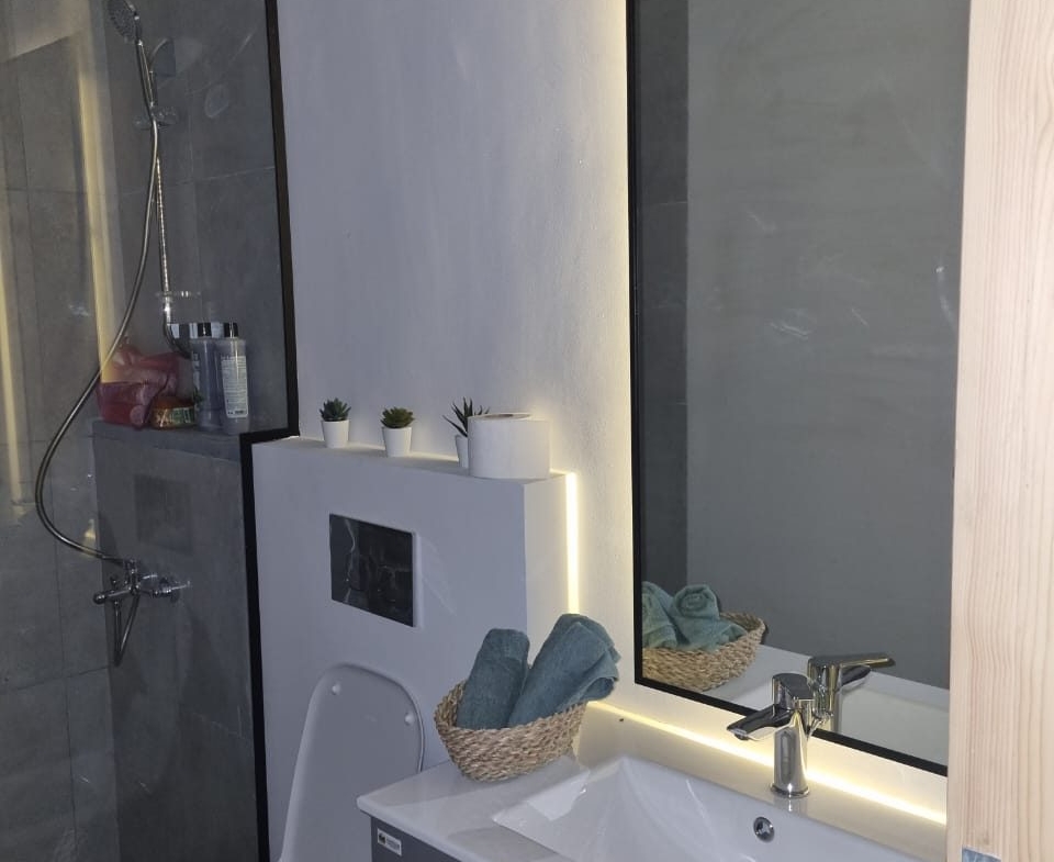 For Sale: 4 Bedroom Chalet in Bay Homes, Almaza Bay | BUA 220 sqm | EGP 40,000,000