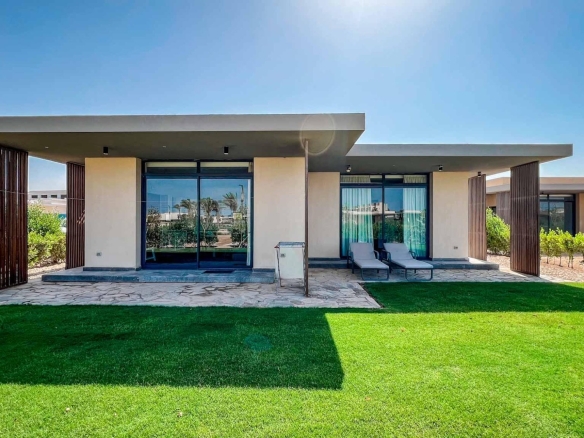 For Sale: 3 Bedroom Standalone Chalet in Mesca, Soma Bay | BUA 146 sqm | EUR 480,000
