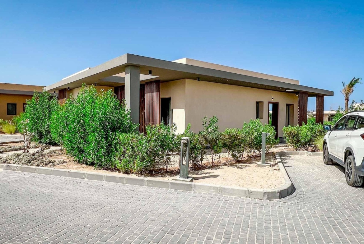 For Sale: 3 Bedroom Standalone Chalet in Mesca, Soma Bay | BUA 146 sqm | EUR 480,000