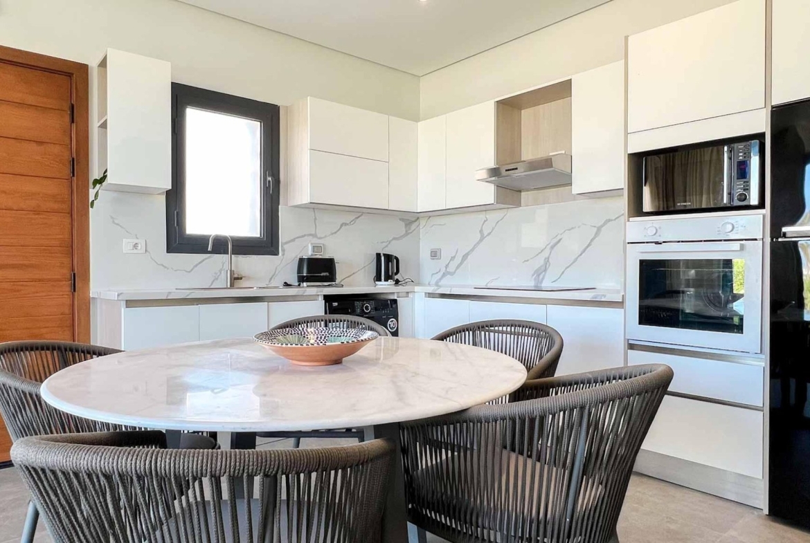 For Sale: 3 Bedroom Standalone Chalet in Mesca, Soma Bay | BUA 146 sqm | EUR 480,000