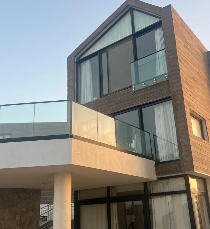 For Rent: 2 Bedroom Lodge in Wadi Jebal, Soma Bay | BUA 123 sqm | USD 1,500 /month