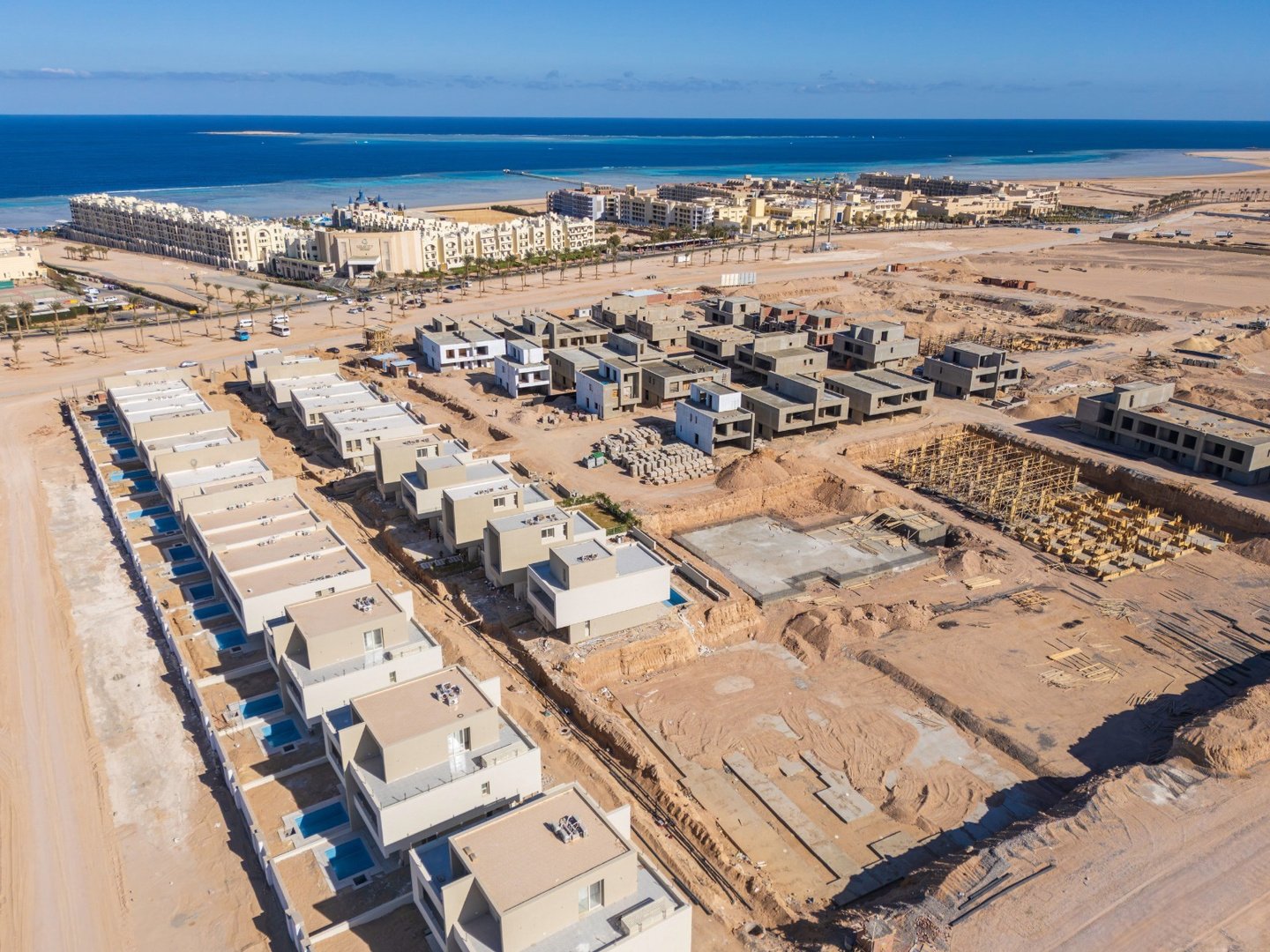corner-villa-with-private-pool-fully-finished-sahl-hasheesh-img8 For Sale: 3 Bedroom Town Corner Villa in IL Bayou, Sahl Hasheesh | BUA 265 sqm | From EGP 28,000,000