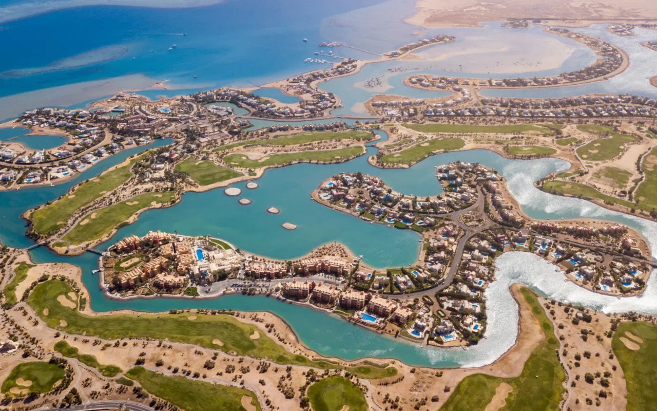 duplex-with-private-pool-el-gouna-img6 For Sale: 2 Bedroom Duplex in Maraya – Phase 1, El Gouna | BUA 115.4 sqm | EGP 15,662,500