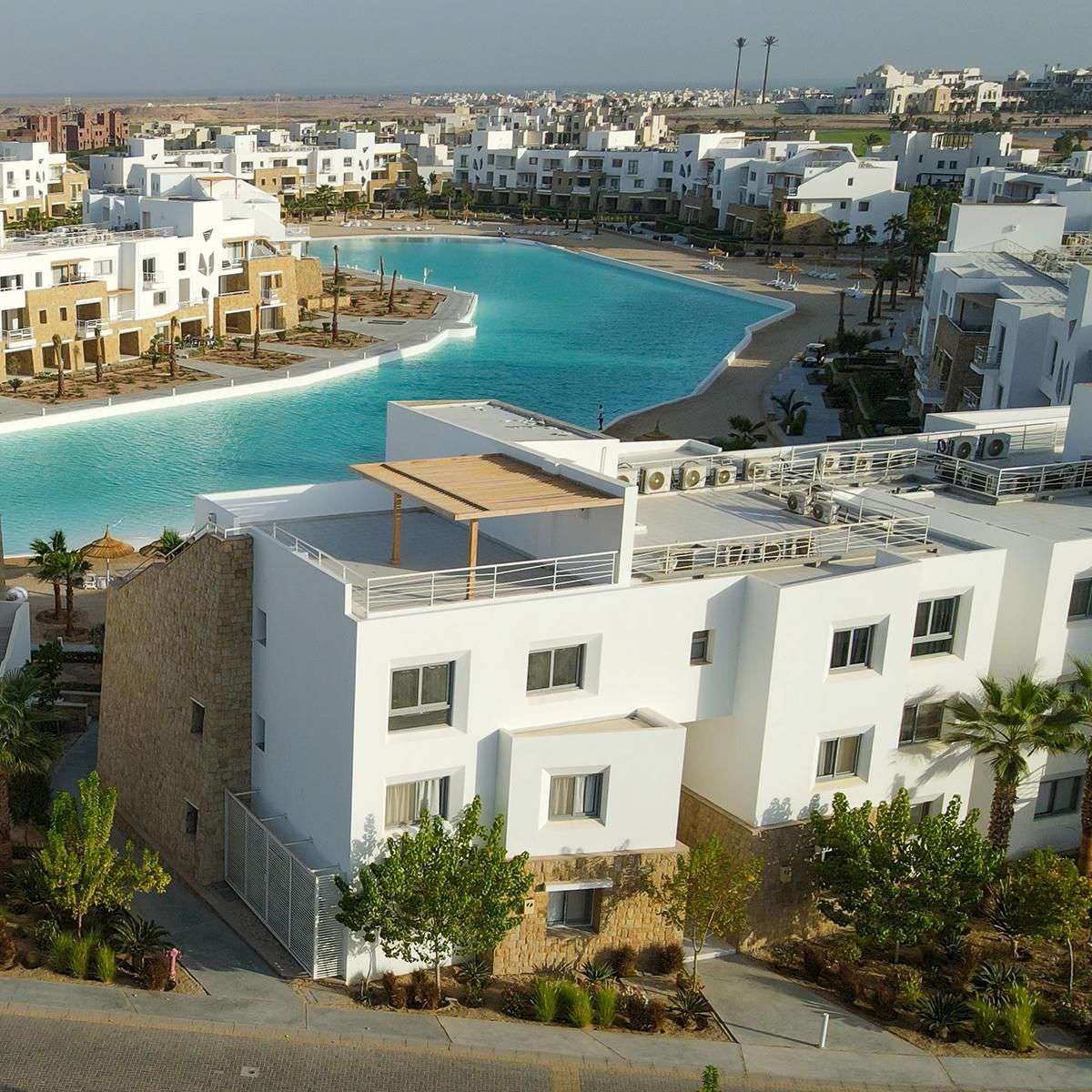u2-img3 For Sale: 3 Bedroom Penthouse in Encore – SwanLake El Gouna, El Gouna | BUA 135 sqm | From EGP 39,400,000