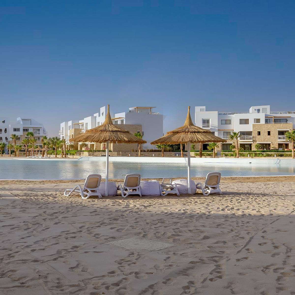u2-img7-1 For Sale: 3 Bedroom Penthouse in Encore – SwanLake El Gouna, El Gouna | BUA 135 sqm | From EGP 39,400,000
