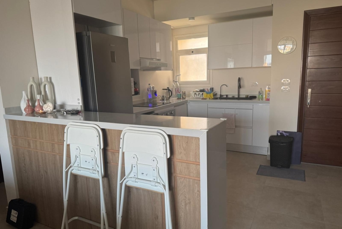 For Rent: 2 Bedroom Apartment in Bay Central, Soma Bay | BUA 150 sqm | EUR 1,200 /month
