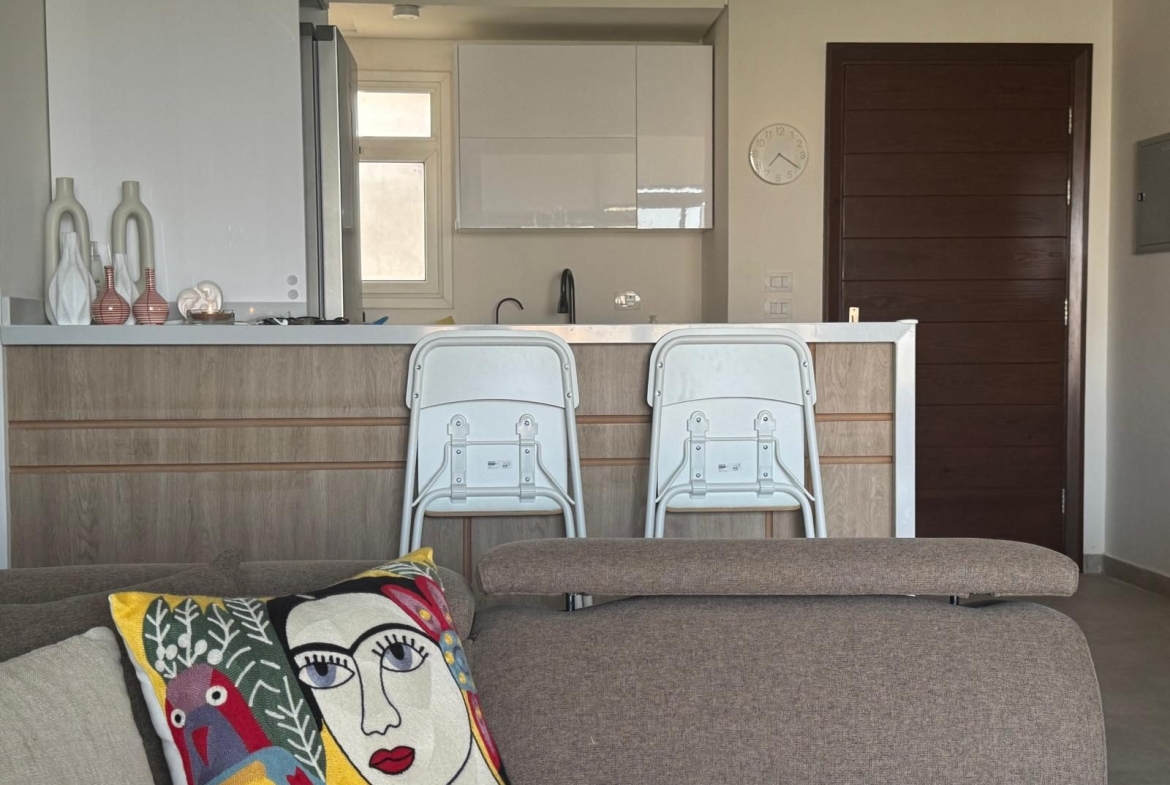 For Rent: 2 Bedroom Apartment in Bay Central, Soma Bay | BUA 150 sqm | EUR 1,200 /month