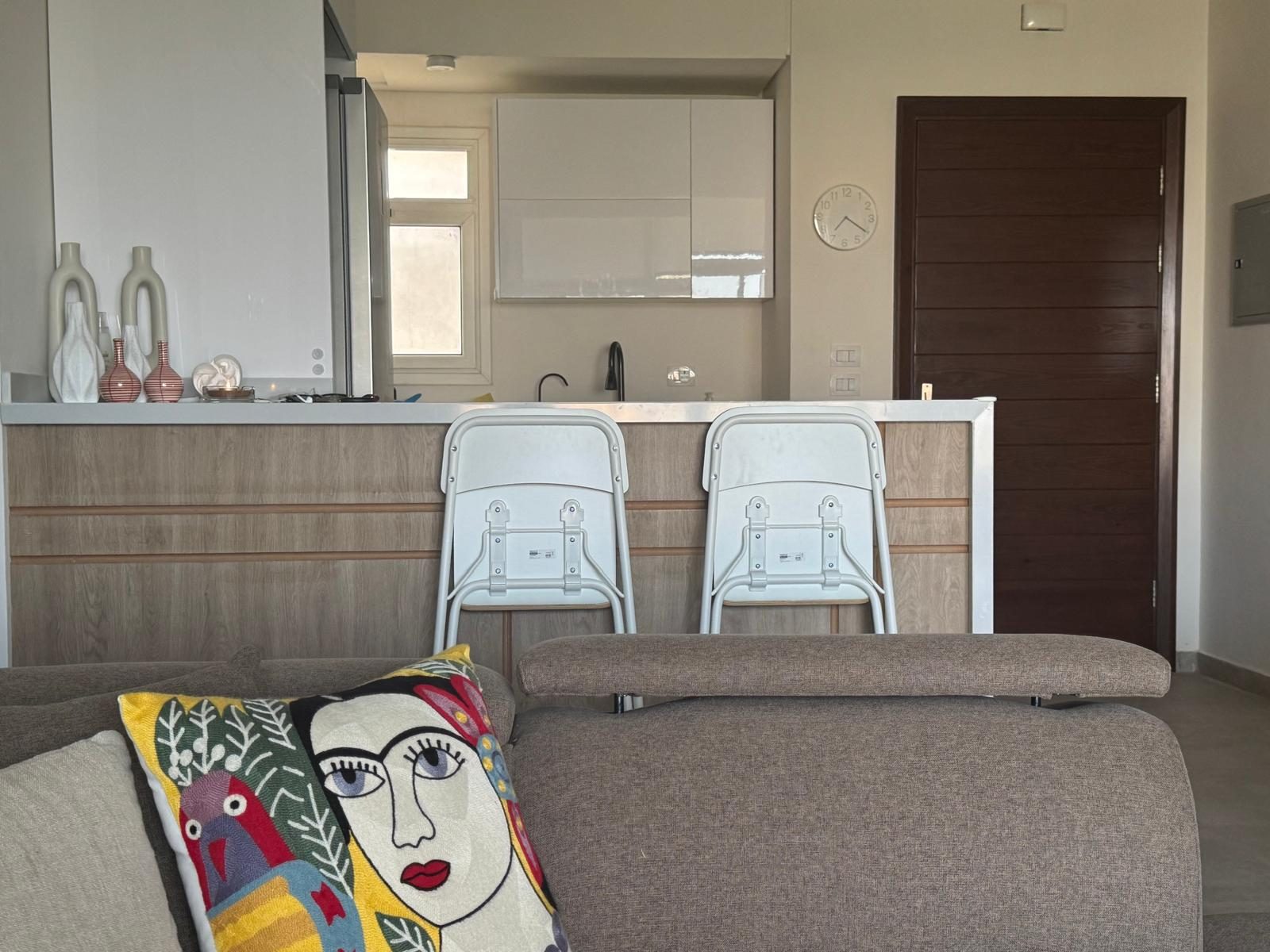 1000733262 For Rent: 2 Bedroom Apartment in Bay Central, Soma Bay | BUA 150 sqm | EUR 1,200 /month